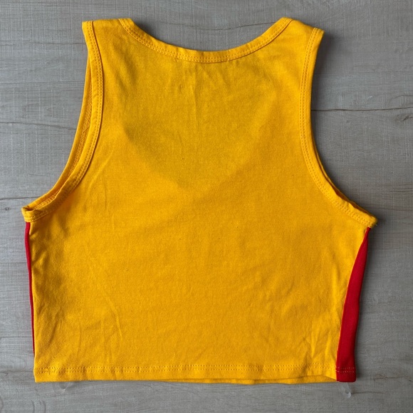 Sporty Crop Top “FEMME” - Picture 4 of 4